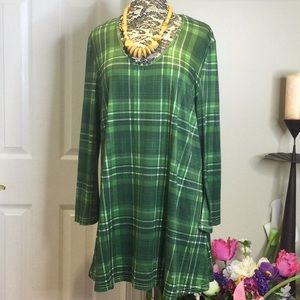EUC Azalea Green Plaid Trapeze Top, 1X